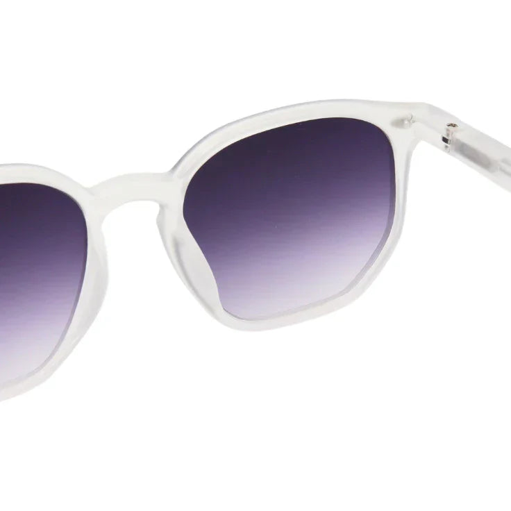 Óculos de Sol Branco Transparente Degradê Clássico Vintage UV400